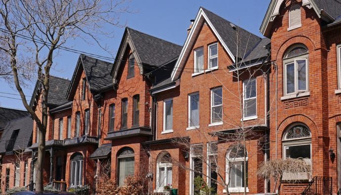 7 reasons for Toronto's rising house prices
